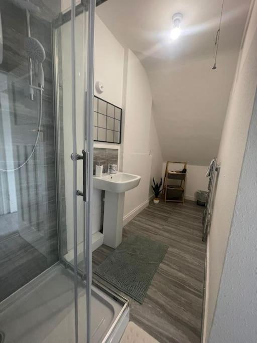 Apartamento Lovely 2 Bed On Tower Bridge *